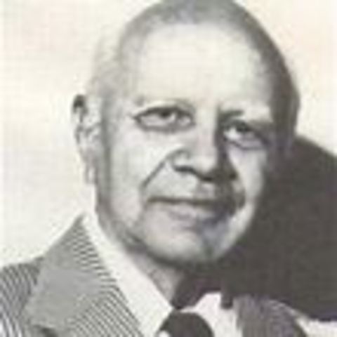 The first silicon solar cell