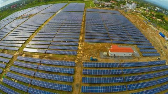 World's First Solar Powered Village