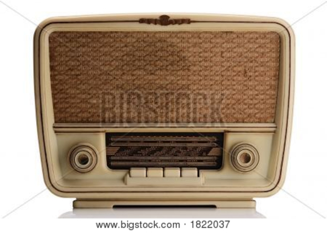 Creación del Cetro Nacional de Enseñana por Correspondencia.