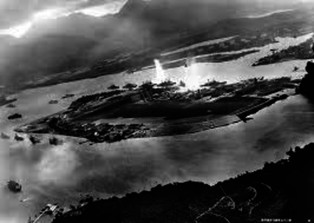 Bombing of Pearl Harbor, Hawaii