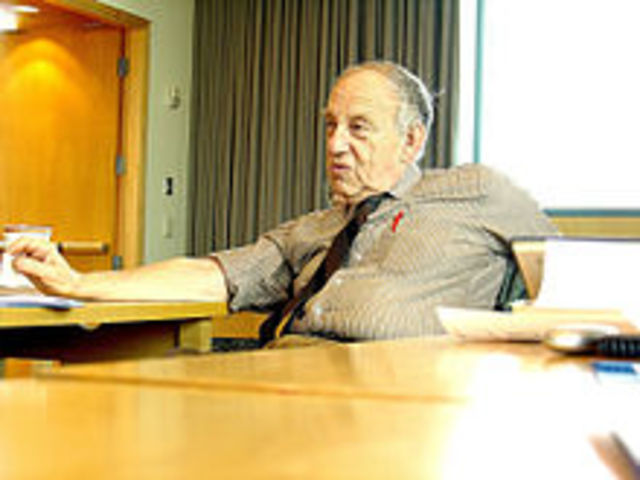 Elihu Katz. Efectos reales y limitados de los medios