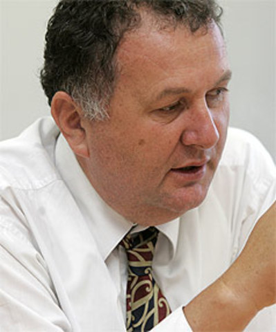 Ministers' Credit records cause scandal (National)