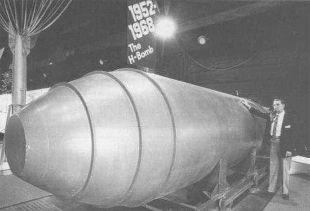 Truman Authorises the Development of the Hydrogen Bomb