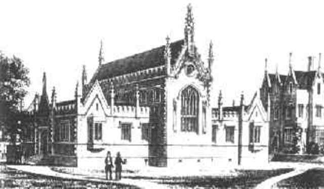 Stays at Collegiate School in Leicester