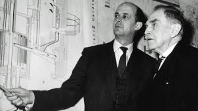 Beginning of the Manhattan Project