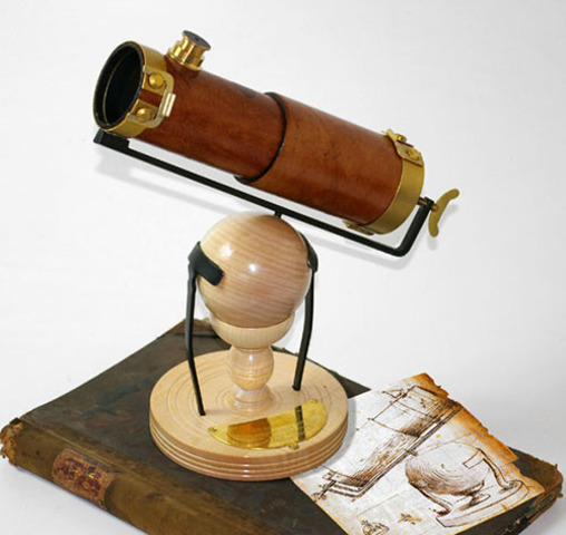 Newton creates first reflecting telescope