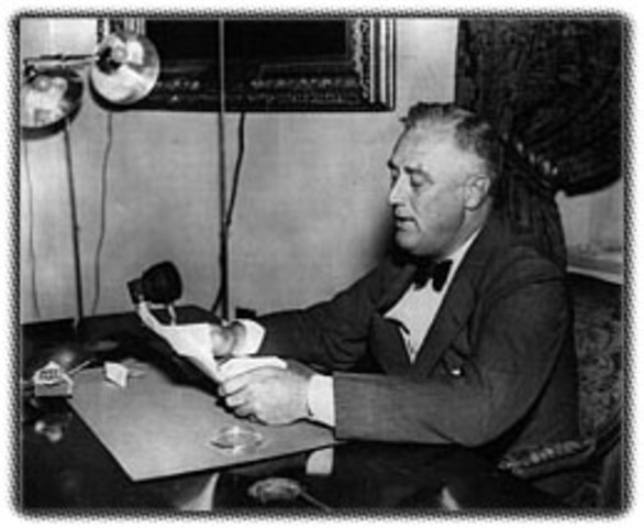 Roosevelt Writes Hitler and Mussolini