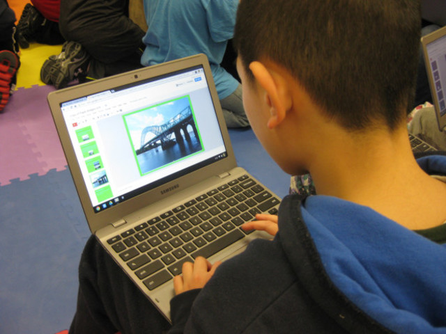 Fully one-to-one electronic devices for students