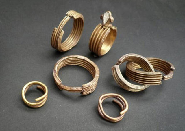 Los aretes de Antiguo Egipcio