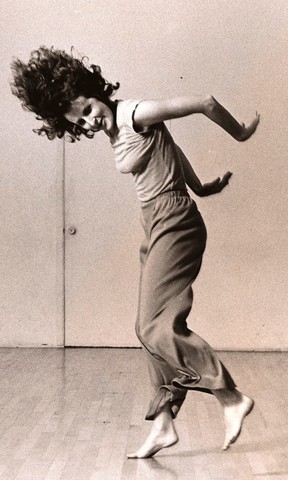 Trisha Brown moves to New York