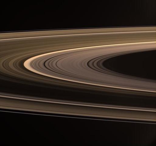 Saturn has rings!