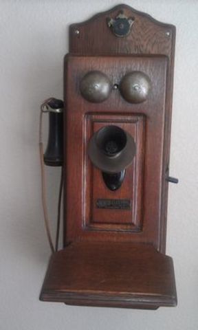 Telephone