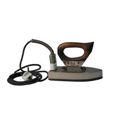 Lightweight Electric Iron