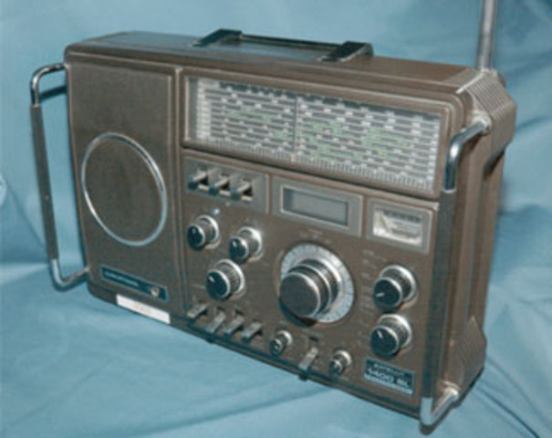 short wave radio (SW)