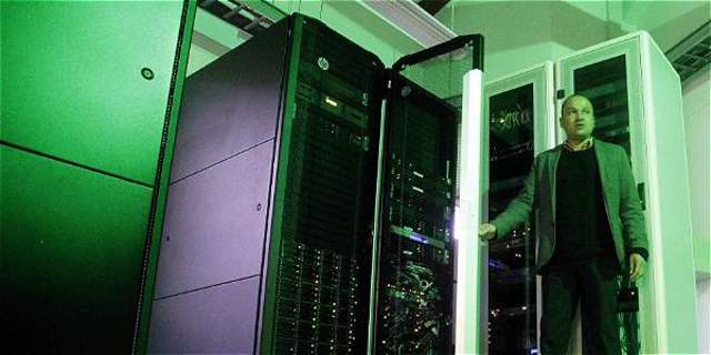 COLCIENCIAS Y SU INVERSIÓN A LA BIOTECNOLOGÍ EN COLOMBIA