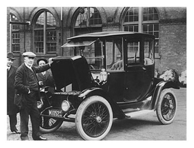 Robert Anderson Invents the first electric carriage