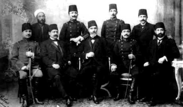 First Constitution by an Islamic Government