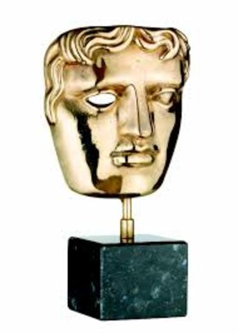 Gabe Newel recieves the BAFTA Award