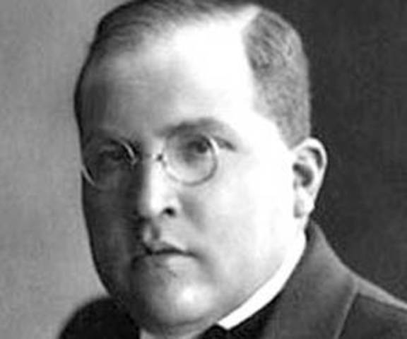 Publicación de la Doctrina Estrada