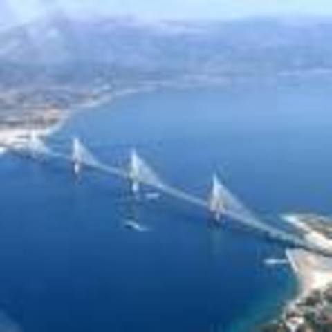 Pont de Pelješac Louison et Arlind