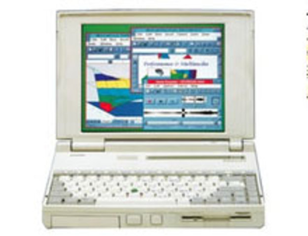 世界上第一款使用奔腾处理器的笔记本电脑东芝T4900CT