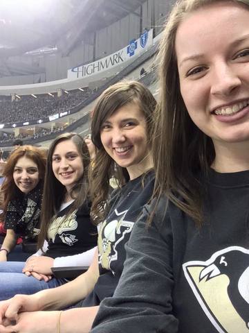 Went to my first Hockey Game. Go Peguins!