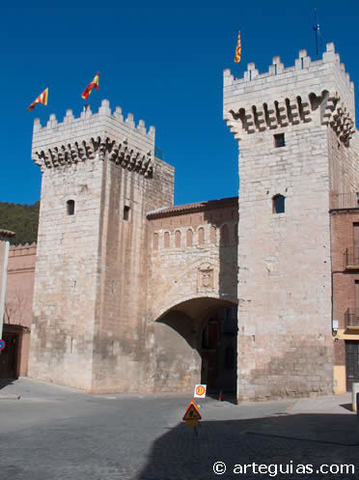 Alfonso VI puso sitio a Zaragoza