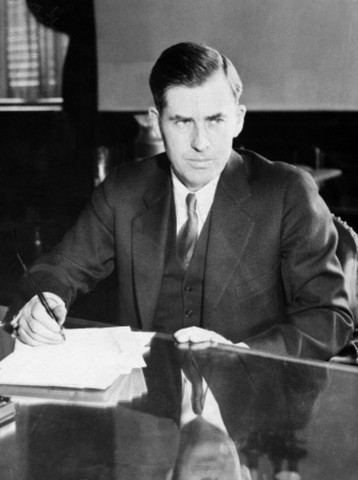 Vice President Henry Wallace visits Nationalist China