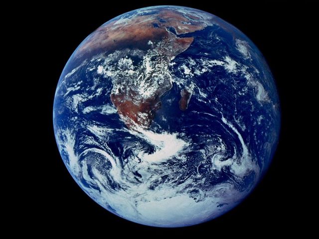 1st photo of earth