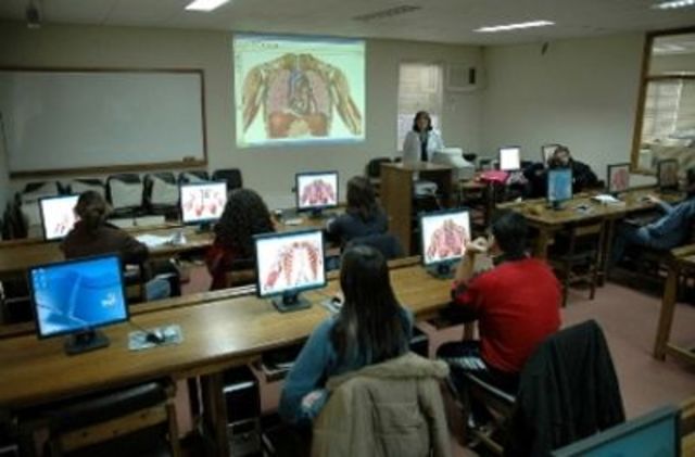 Instituciones educativas y empresas, siglo XXI