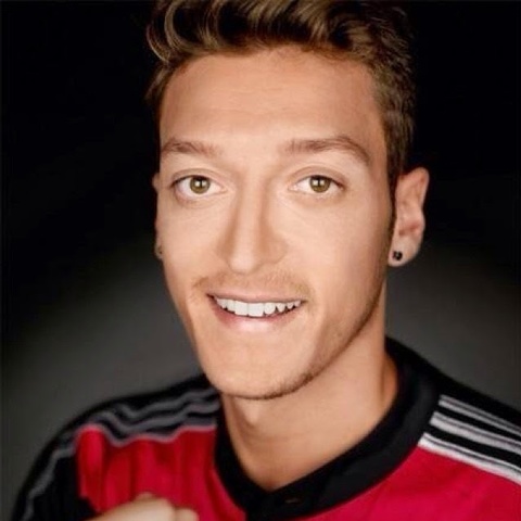 Mesut Özil was born.