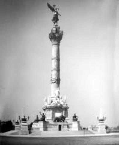 Inaguración de la Columna de la Independencia y otros monumentos