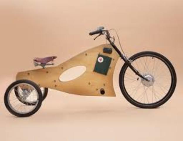 1881 triciclo electrico