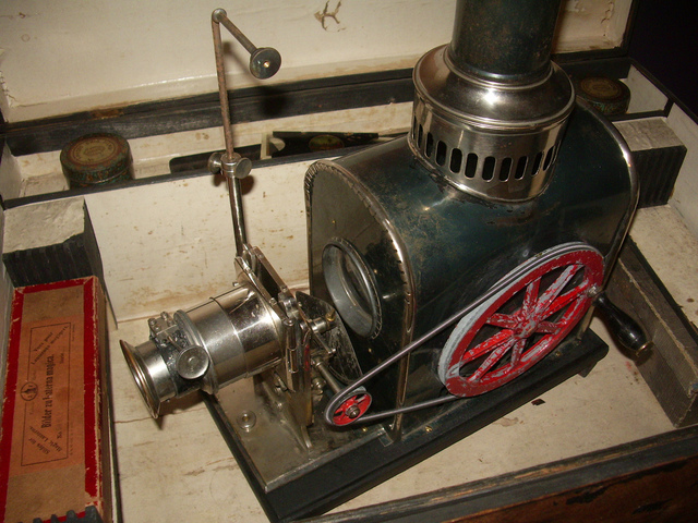 Kinematoscope was invented