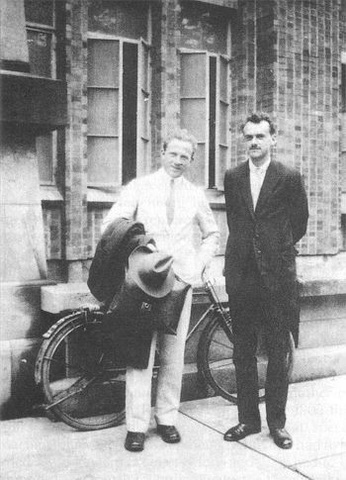 Erwin Schrödinger & Werner Heisenberg