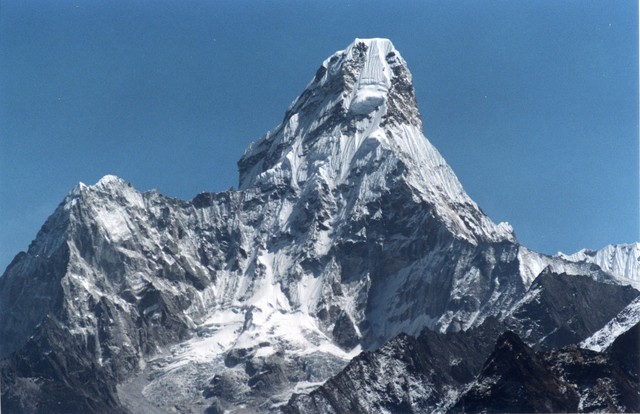 Mark becomes the youngest to ummit Ama Dablam