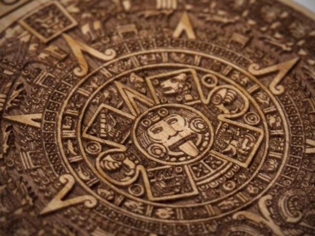 Johannes Gutenber consiguio imprimir un pequeño calendario.