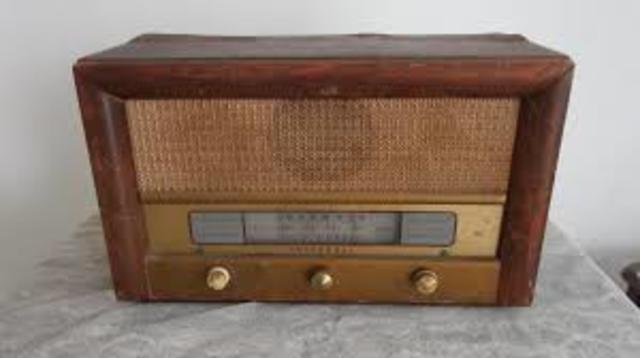 HISTORIA DE LAS TELECOMUNICACIONES