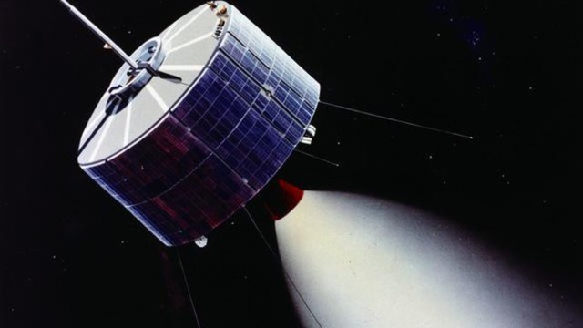 NASA launches Syncom 3