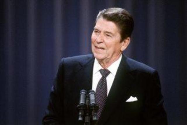 Sube Ronald Reagan al poder: 20 de enero de 1981