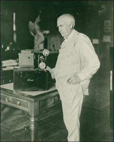 Thomas Edison shows his Kinetograph