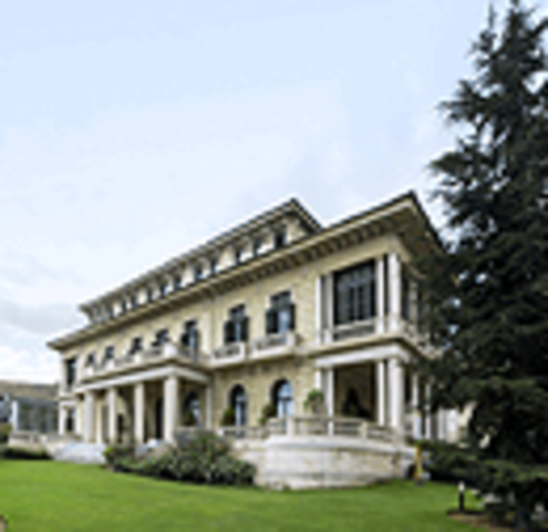 La Fundación para la Universitat Oberta de Catalunya.