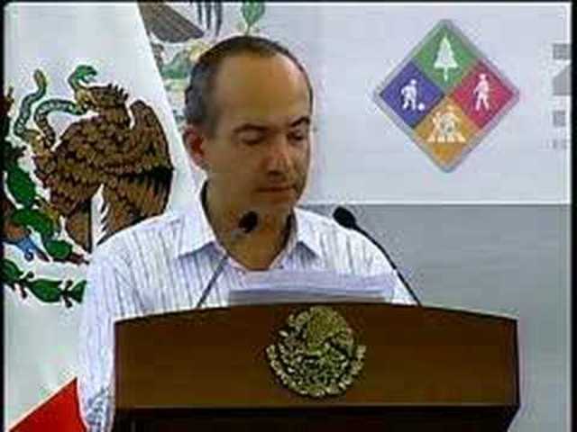 Creación del programa de seguridad "Limpiemos México"