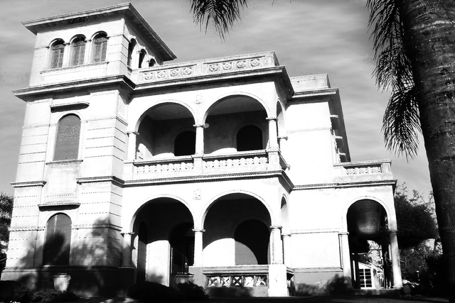 Empieza la decadencia en la Universidad Provincial de La Plata