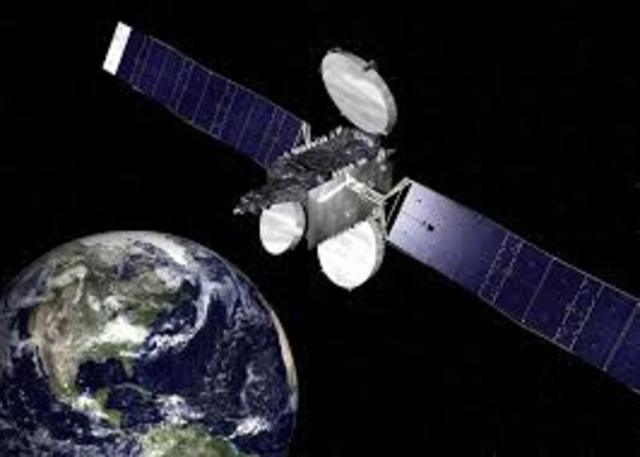 COMMUNICATIONS SATELLITE