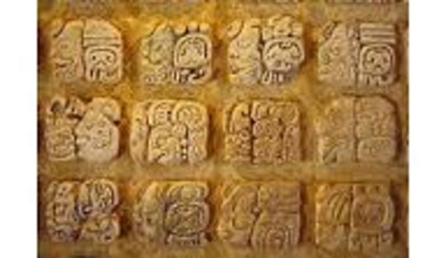 Se desarolla la escritura en mesoamerica .