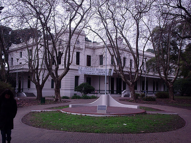 Se crea la Facultad de Ingenieria