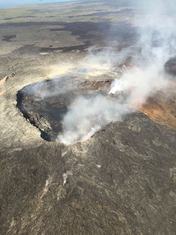 I went on a helicopter ride to see a volcano