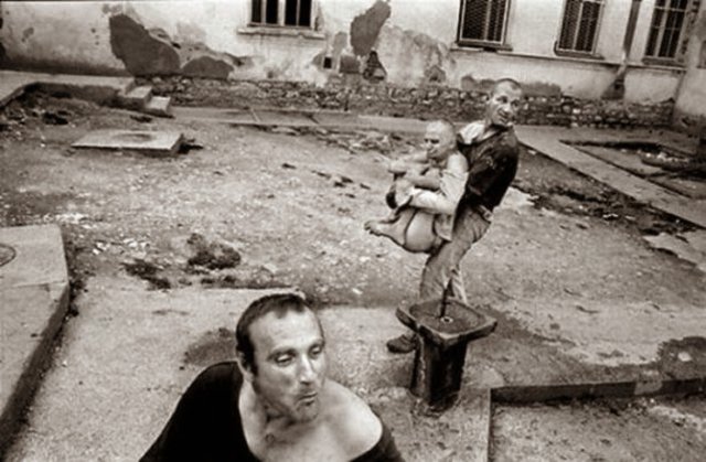 MANICOMIOS EN INGLATERRA