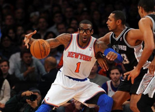 Knicks sign Amare Stoudemire